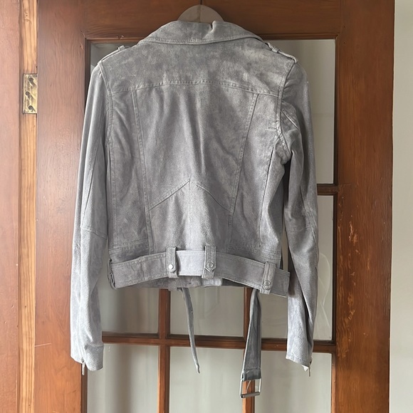 Blank NYC Suede Moto Jacket in Cloud Grey - Picture 4 of 6